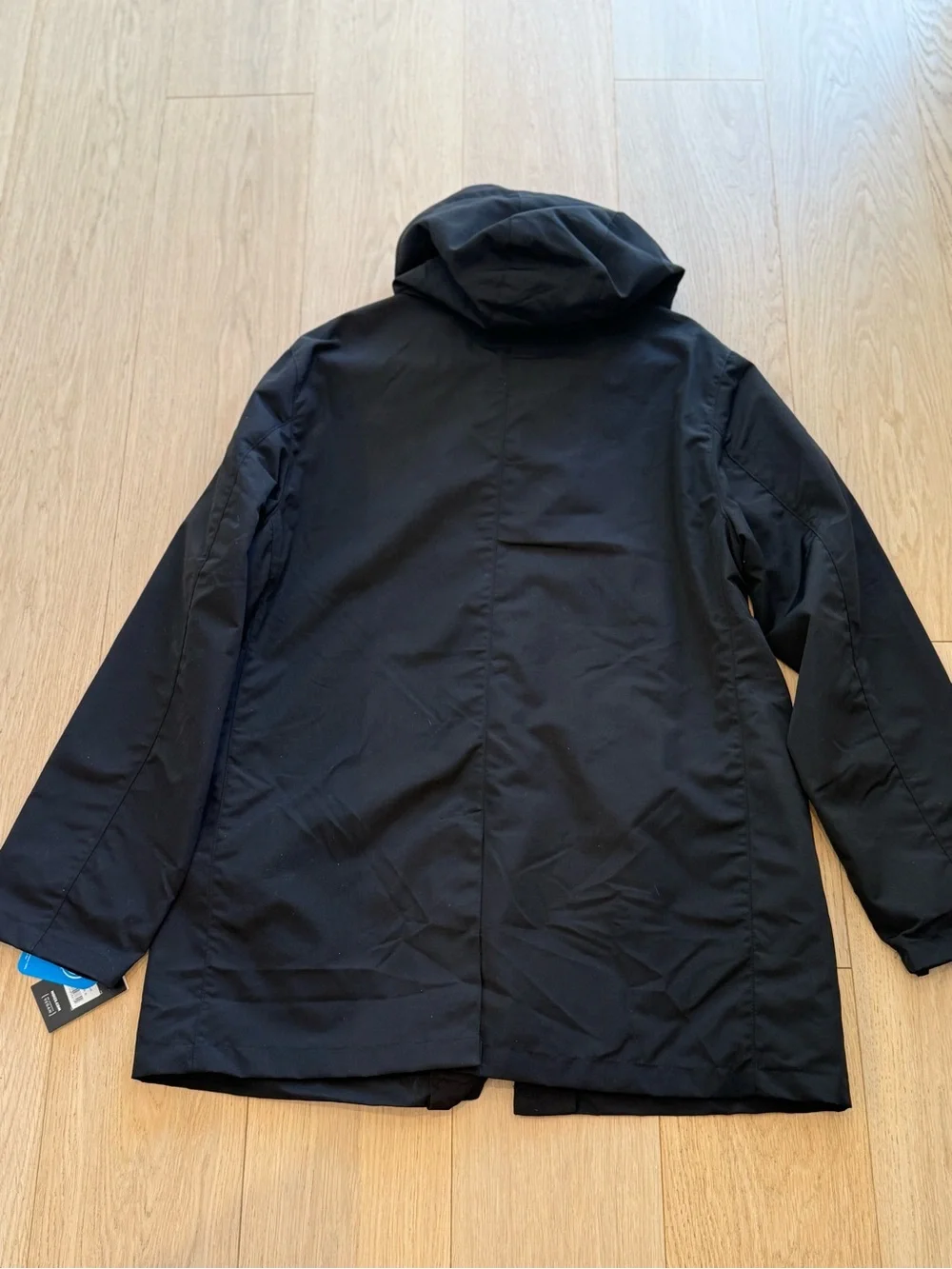 NOIZE Men’s Black Hooded Jacket Coat XL BNWT Minimalist Urban Waterproof Style - Picture 3 of 3